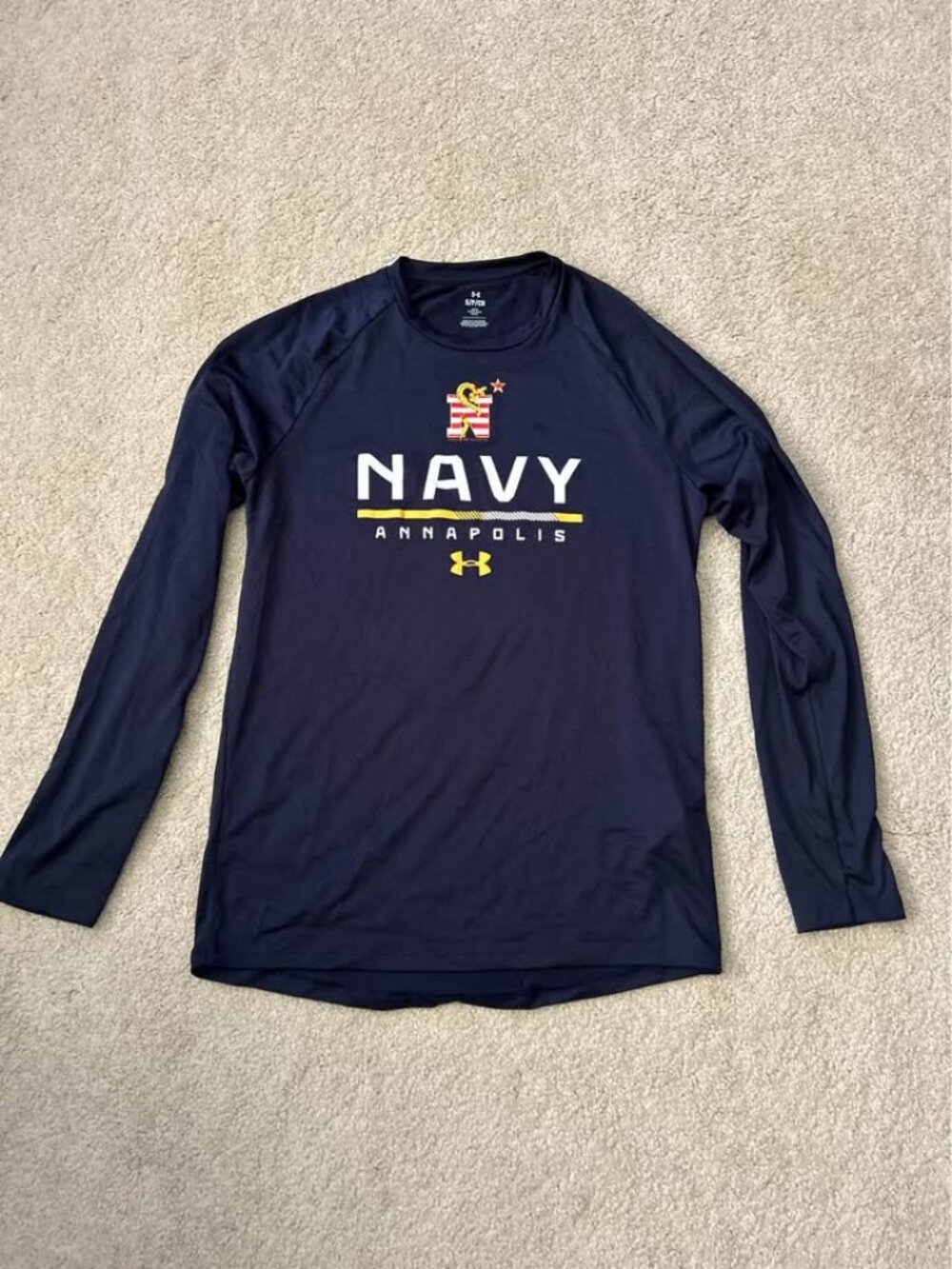 Navy long sleeve athletic tee, men small Under Armour